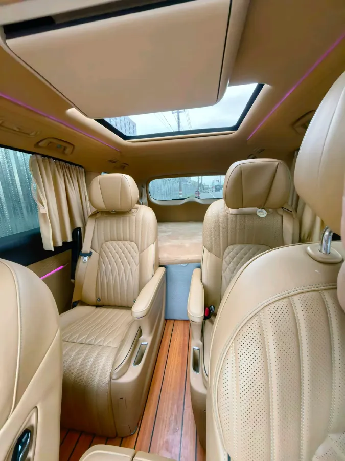 2022 Voyah Dream 1.5T 136HP L4 PHEV 25.57KWH,autocango,china used car exporter,china ev exporter,chinese used car exporter,chinese used ev exporter