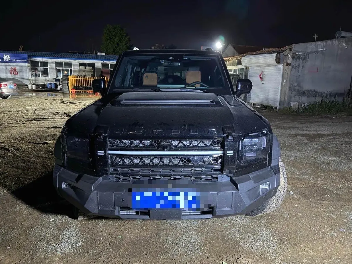 2025 Jetour Traveller 2.0T 254HP L4 7DCT,autocango,china used car exporter,china ev exporter,chinese used car exporter,chinese used ev exporter