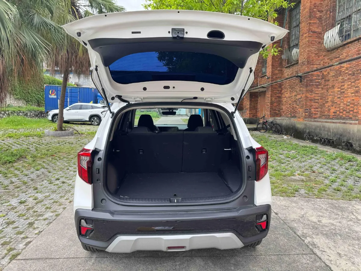 2023 Kia Seltos 1.5L 115HP L4 CVT,autocango,china used car exporter,china ev exporter,chinese used car exporter,chinese used ev exporter