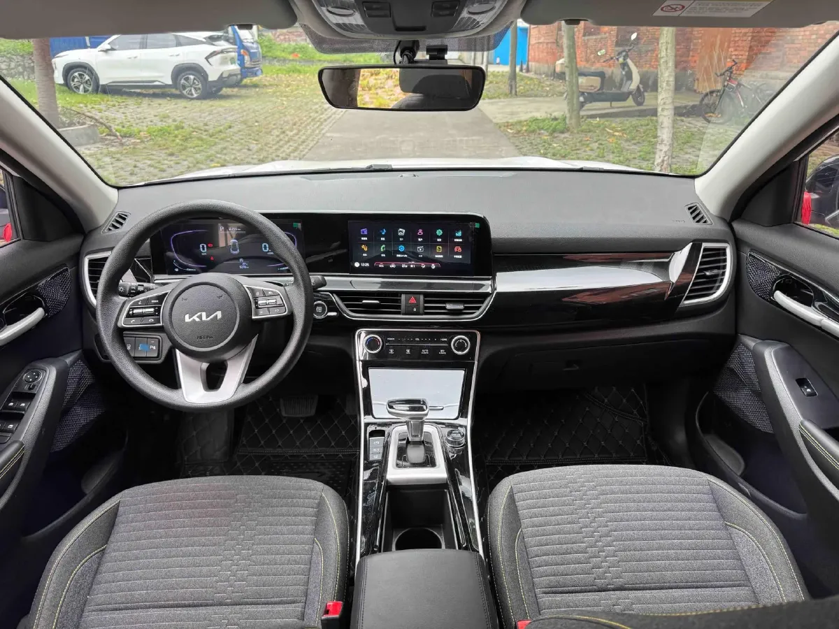 2023 Kia Seltos 1.5L 115HP L4 CVT,autocango,china used car exporter,china ev exporter,chinese used car exporter,chinese used ev exporter