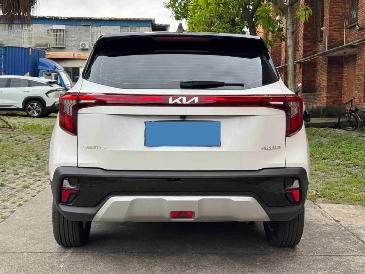 2023 Kia Seltos 1.5L 115HP L4 CVT,autocango,china used car exporter,china ev exporter,chinese used car exporter,chinese used ev exporter