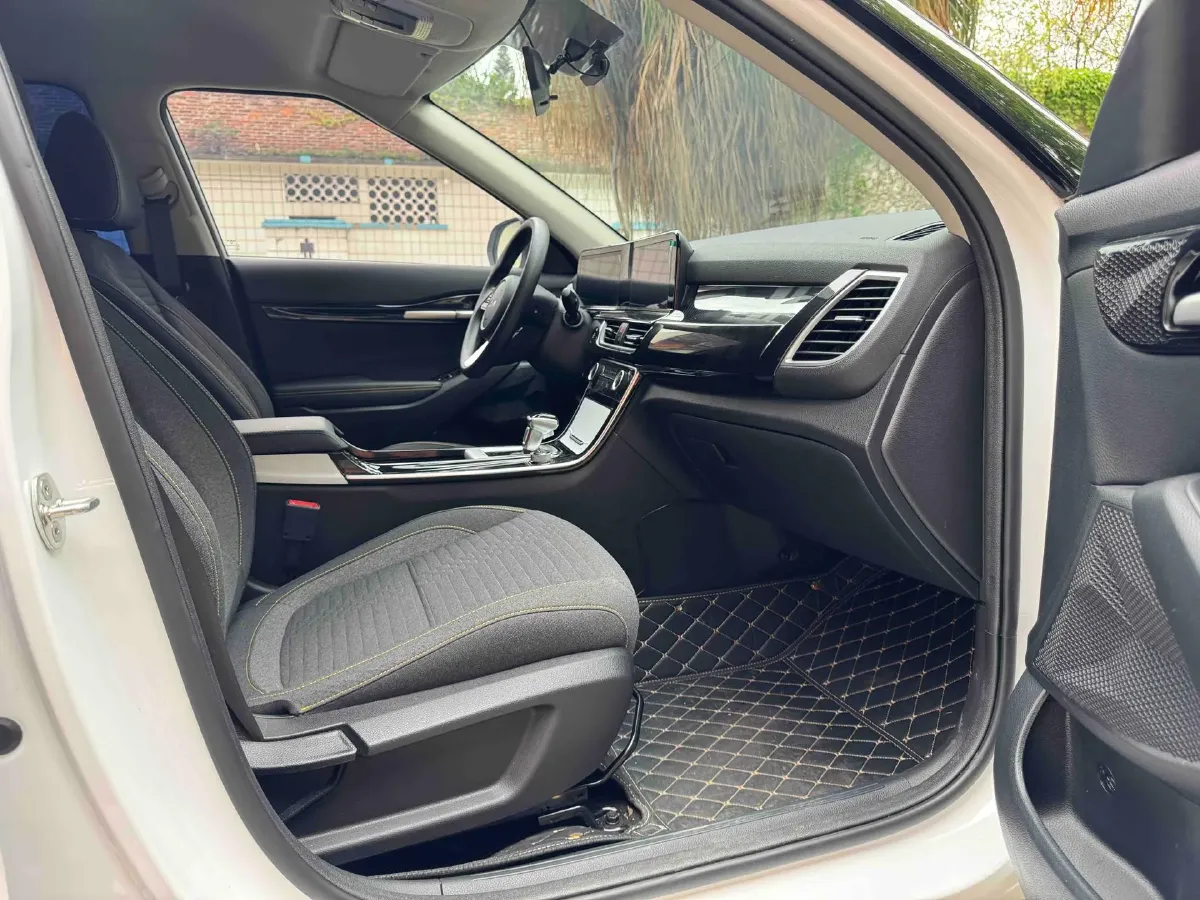 2023 Kia Seltos 1.5L 115HP L4 CVT,autocango,china used car exporter,china ev exporter,chinese used car exporter,chinese used ev exporter