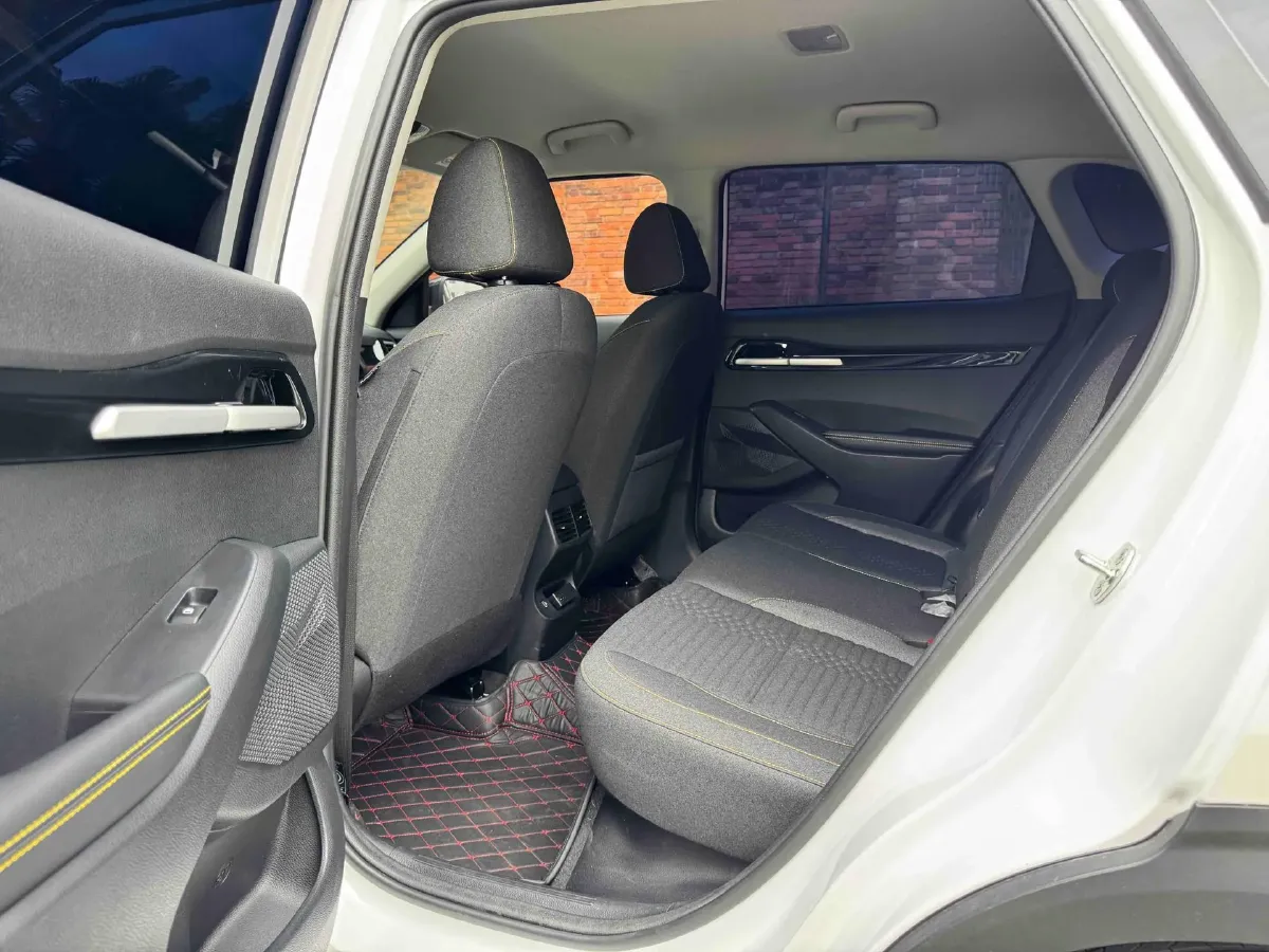 2023 Kia Seltos 1.5L 115HP L4 CVT,autocango,china used car exporter,china ev exporter,chinese used car exporter,chinese used ev exporter