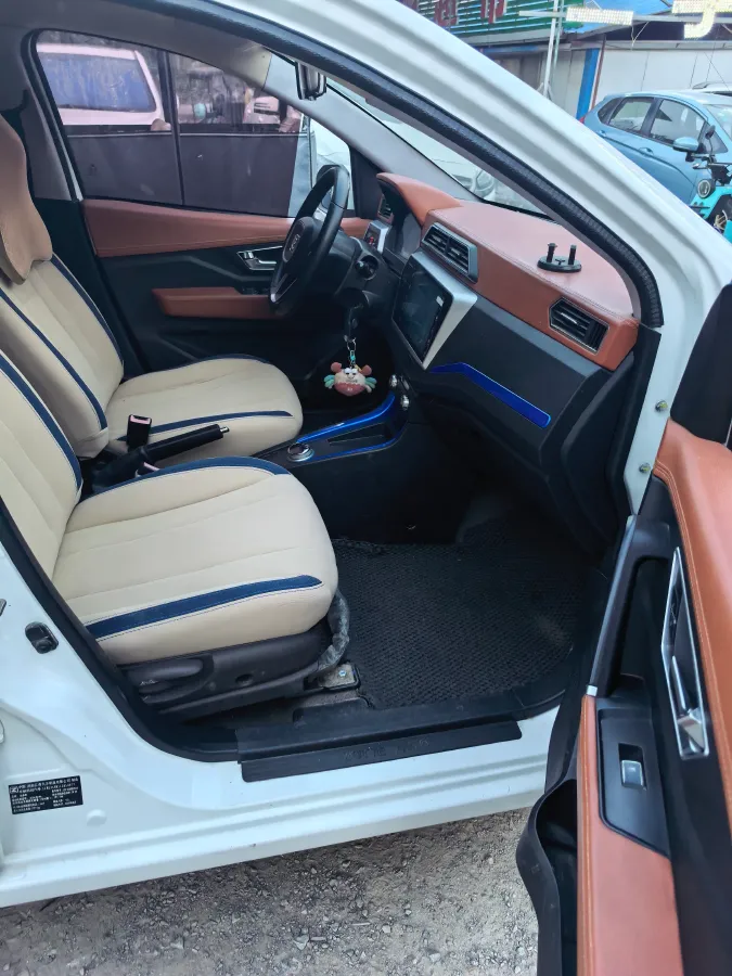 2018 Zotye Cloud 100 BEV 28.4KWH,autocango,china used car exporter,china ev exporter,chinese used car exporter,chinese used ev exporter