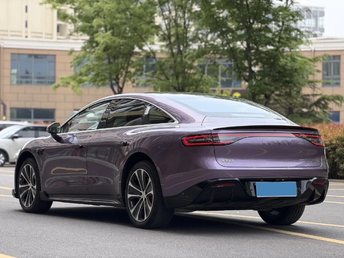 2025 Luxeed S7 BEV 100KWH,autocango,china used car exporter,china ev exporter,chinese used car exporter,chinese used ev exporter