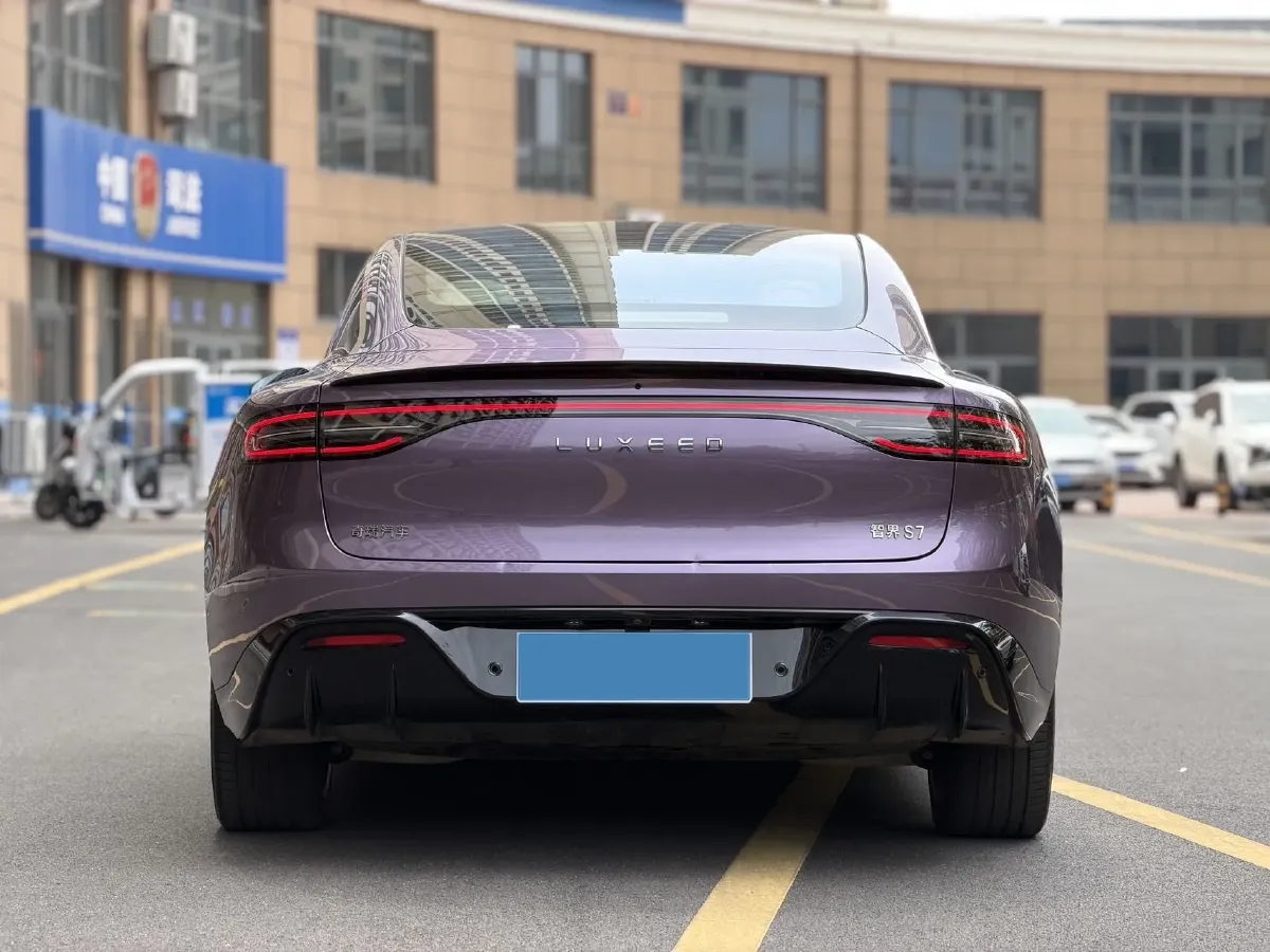 2025 Luxeed S7 BEV 100KWH,autocango,china used car exporter,china ev exporter,chinese used car exporter,chinese used ev exporter