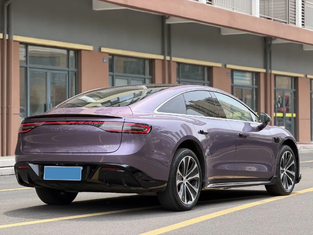 2025 Luxeed S7 BEV 100KWH,autocango,china used car exporter,china ev exporter,chinese used car exporter,chinese used ev exporter