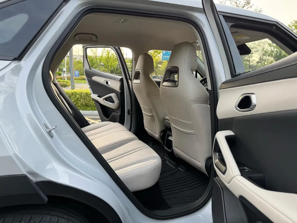 2024 BYD YuanUP BEV 45.12KWH,autocango,china used car exporter,china ev exporter,chinese used car exporter,chinese used ev exporter