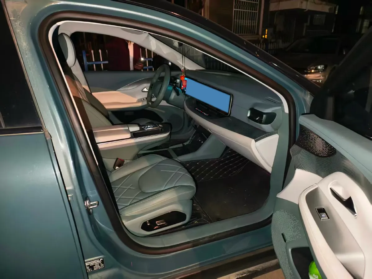 2023 ARCFOX αS BEV 65.6KWH,autocango,china used car exporter,china ev exporter,chinese used car exporter,chinese used ev exporter