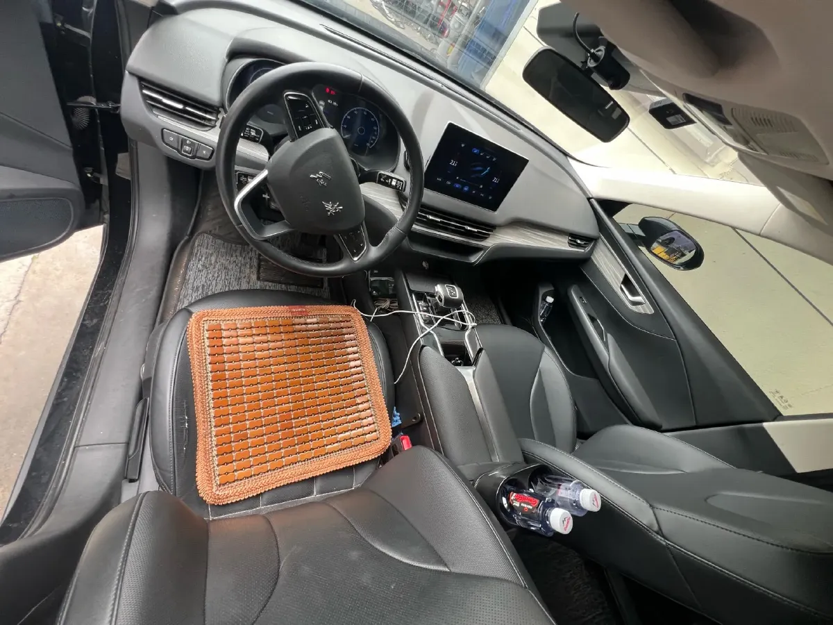 2023 HongQi E-QM5 BEV 74.9KWH,autocango,china used car exporter,china ev exporter,chinese used car exporter,chinese used ev exporter