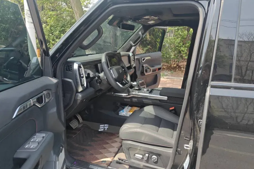 2023 Jetour Traveller 2.0T 254HP L4 8AT,autocango,china used car exporter,china ev exporter,chinese used car exporter,chinese used ev exporter