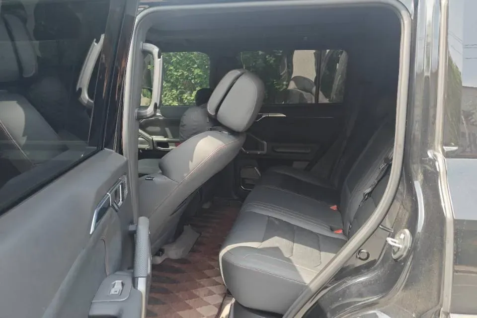 2023 Jetour Traveller 2.0T 254HP L4 8AT,autocango,china used car exporter,china ev exporter,chinese used car exporter,chinese used ev exporter