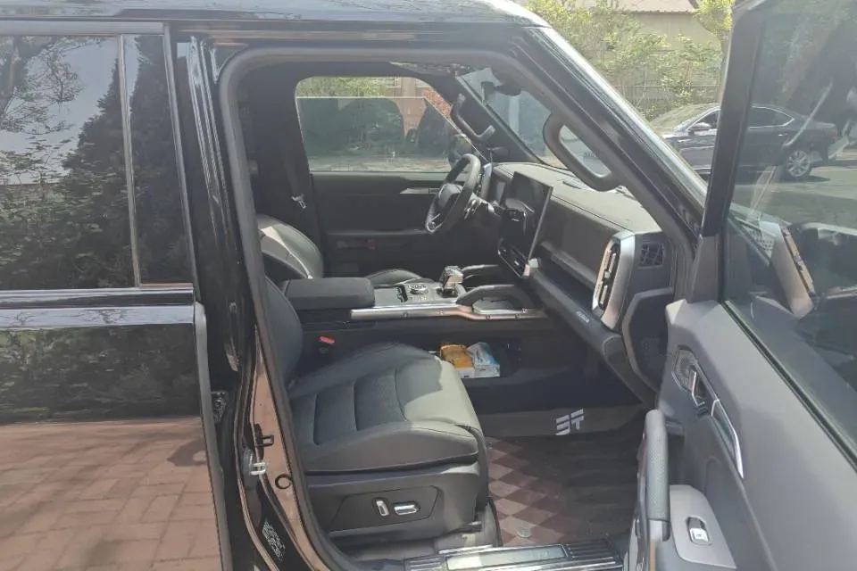 2023 Jetour Traveller 2.0T 254HP L4 8AT,autocango,china used car exporter,china ev exporter,chinese used car exporter,chinese used ev exporter