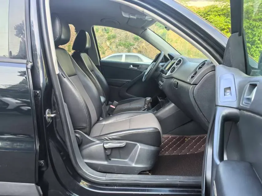 2017 MAXUS T60 2.0T 224HP L4 6AT,autocango,china used car exporter,china ev exporter,chinese used car exporter,chinese used ev exporter