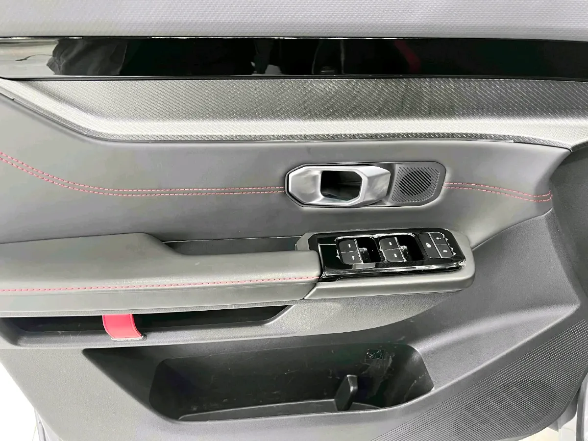 2023 Jetour DASHING 1.5T 156HP L4 6DCT,autocango,china used car exporter,china ev exporter,chinese used car exporter,chinese used ev exporter