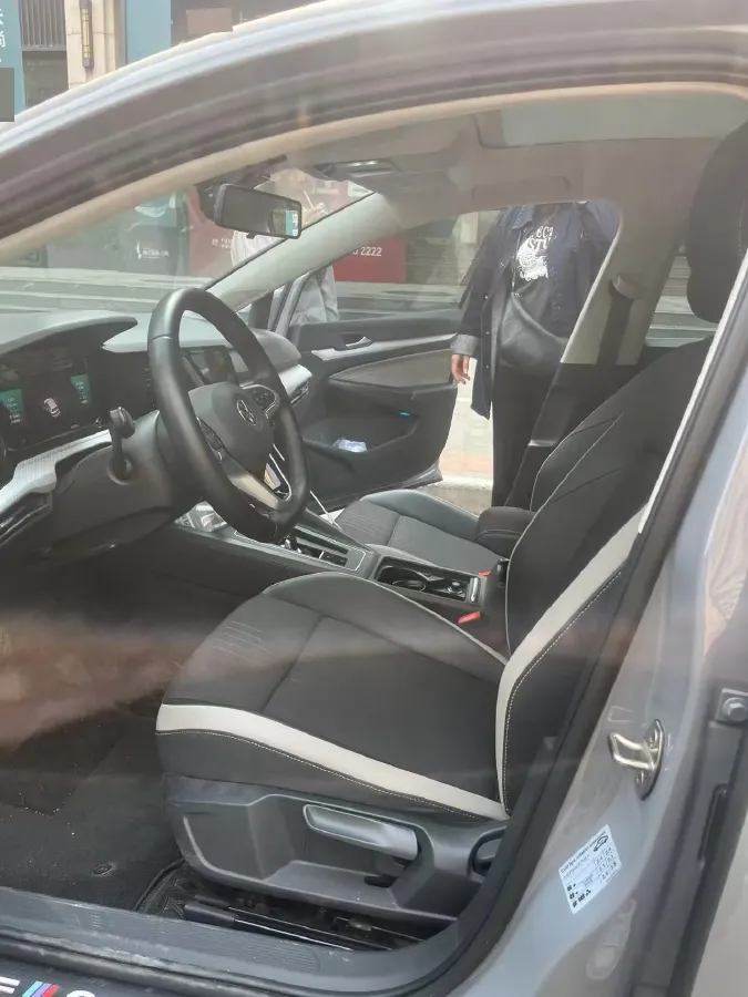 2021 Volkswagen Golf 1.4T 150HP L4 7DCT,autocango,china used car exporter,china ev exporter,chinese used car exporter,chinese used ev exporter