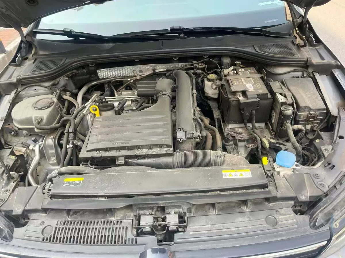 2021 Volkswagen Golf 1.4T 150HP L4 7DCT,autocango,china used car exporter,china ev exporter,chinese used car exporter,chinese used ev exporter