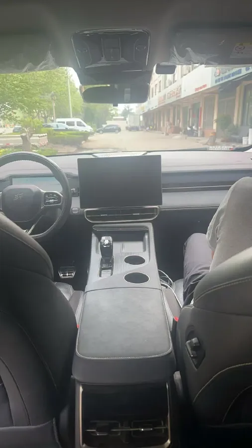 2023 Chery Tiggo 9 2.0T 261HP L4 8AT,autocango,china used car exporter,china ev exporter,chinese used car exporter,chinese used ev exporter