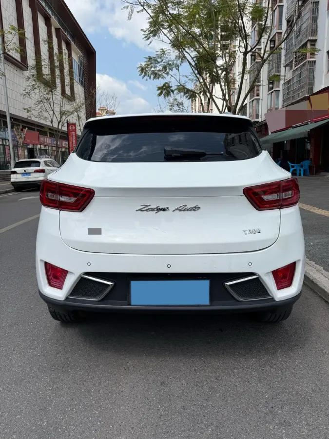 2017 Zotye T300 1.5T 144HP L4 CVT,autocango,china used car exporter,china ev exporter,chinese used car exporter,chinese used ev exporter