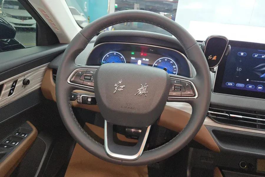 2024 HongQi E-QM5 BEV 72KWH,autocango,china used car exporter,china ev exporter,chinese used car exporter,chinese used ev exporter