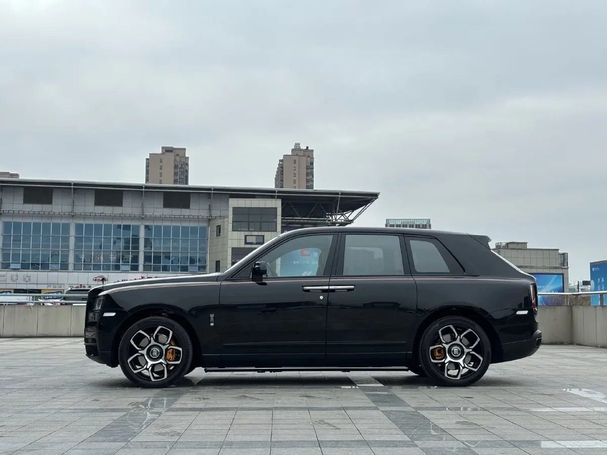2018 Rolls-Royce Cullinan 6.7T 571HP V12 8AT,autocango,china used car exporter,china ev exporter,chinese used car exporter,chinese used ev exporter