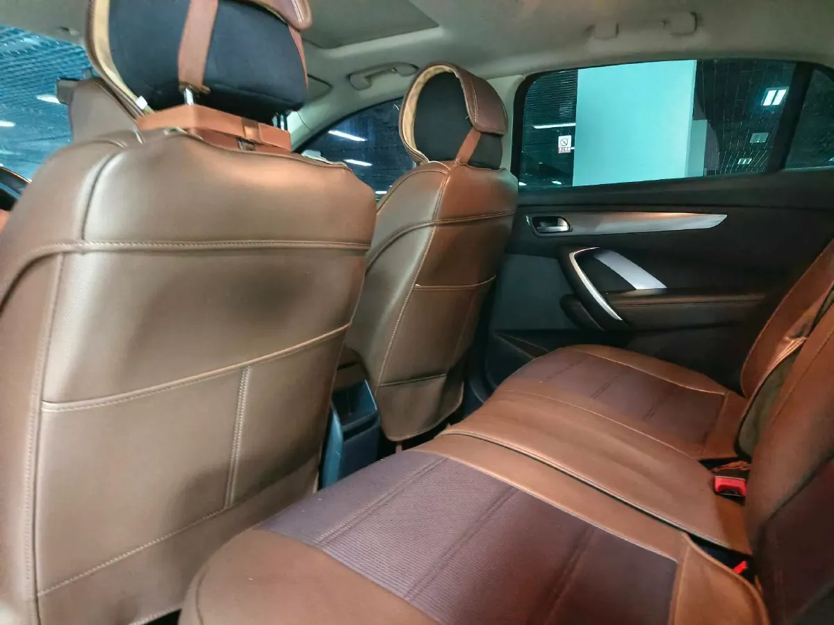 2016 DS 5LS 1.6T 167HP L4 6AT,autocango,china used car exporter,china ev exporter,chinese used car exporter,chinese used ev exporter