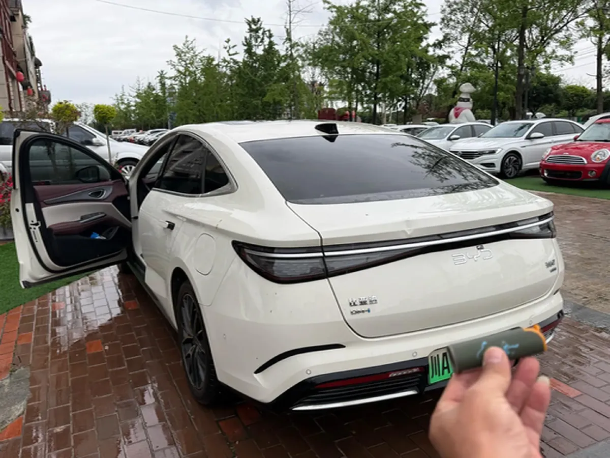 2025 BYD Seal07 DM-i 1.5L 101HP L4 E-CVT PHEV 17.6KWH,autocango,china used car exporter,china ev exporter,chinese used car exporter,chinese used ev exporter