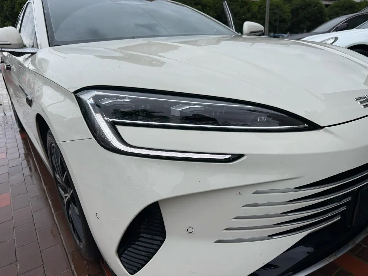 2025 BYD Seal07 DM-i 1.5L 101HP L4 E-CVT PHEV 17.6KWH,autocango,china used car exporter,china ev exporter,chinese used car exporter,chinese used ev exporter