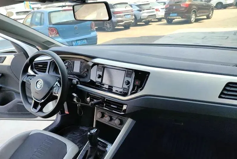 2019 Volkswagen Polo 1.5L 113HP L4 6AT,autocango,china used car exporter,china ev exporter,chinese used car exporter,chinese used ev exporter