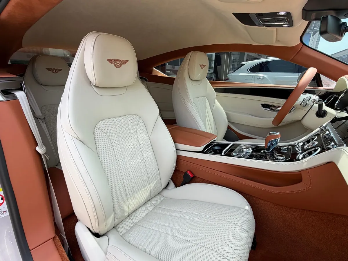 2024 Bentley Continental 4.0T 549HP V8 8DCT,autocango,china used car exporter,china ev exporter,chinese used car exporter,chinese used ev exporter