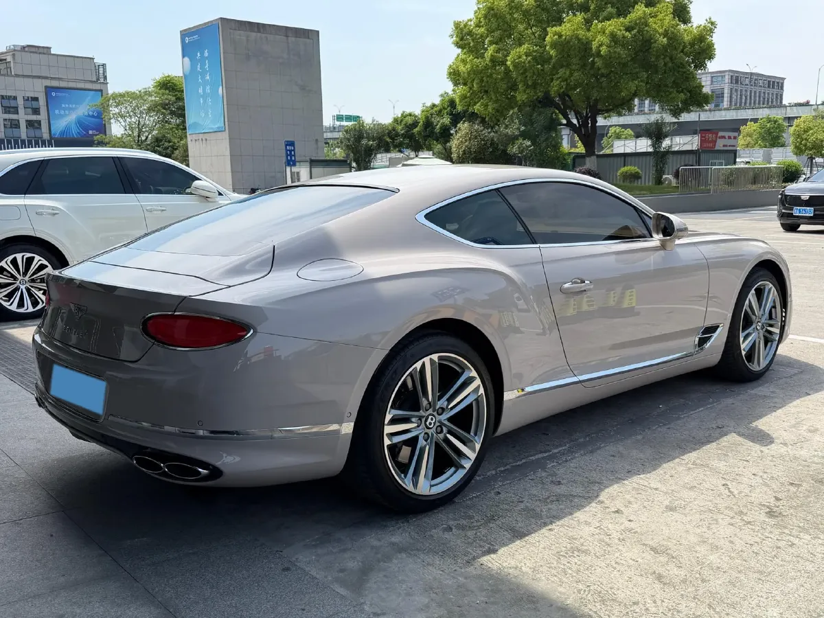 2024 Bentley Continental 4.0T 549HP V8 8DCT,autocango,china used car exporter,china ev exporter,chinese used car exporter,chinese used ev exporter