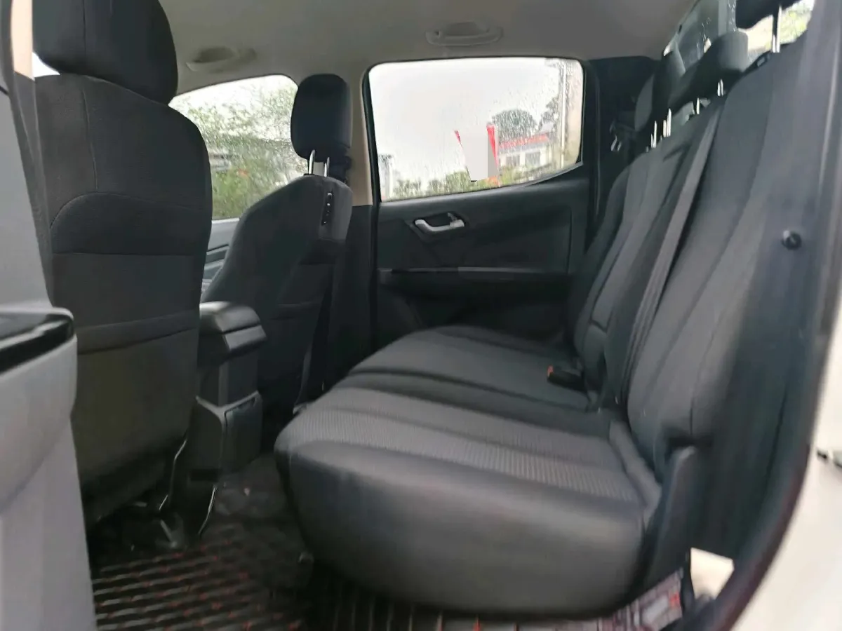 2019 Isuzu LingTuo 2.5T 129HP L4 6AT,autocango,china used car exporter,china ev exporter,chinese used car exporter,chinese used ev exporter