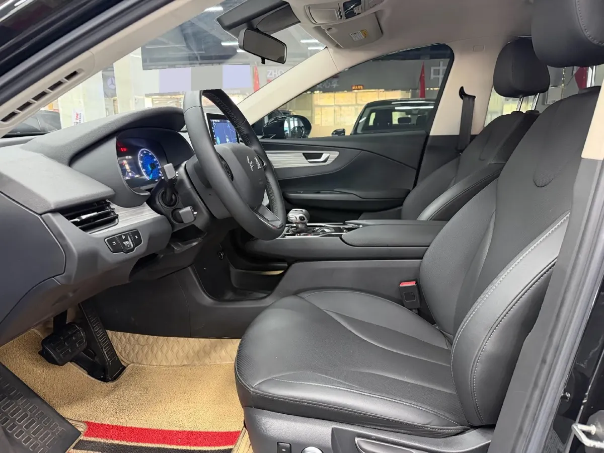 2024 HongQi E-QM5 BEV 60KWH,autocango,china used car exporter,china ev exporter,chinese used car exporter,chinese used ev exporter