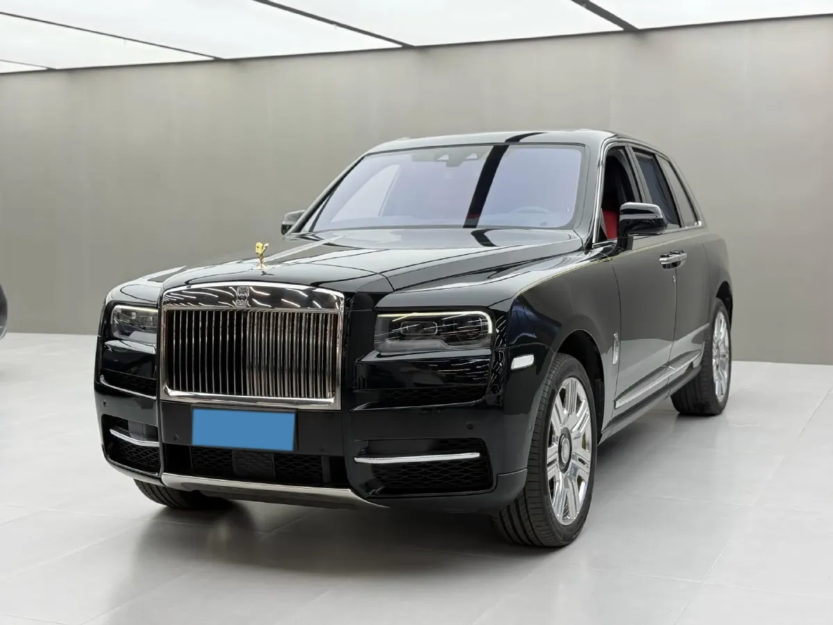 2018 Rolls-Royce Cullinan 6.7T 571HP V12 8AT,autocango,china used car exporter,china ev exporter,chinese used car exporter,chinese used ev exporter