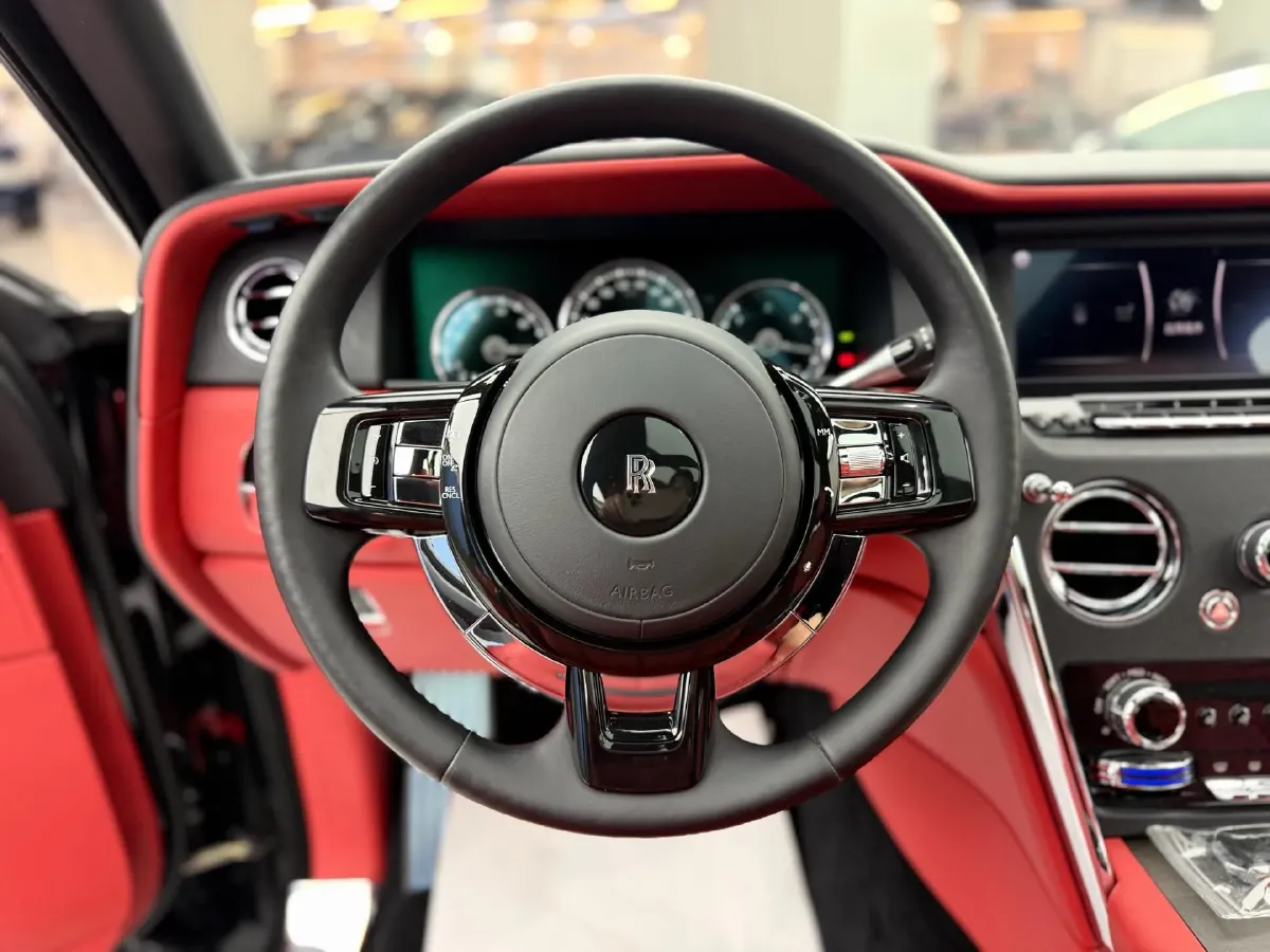 2018 Rolls-Royce Cullinan 6.7T 571HP V12 8AT,autocango,china used car exporter,china ev exporter,chinese used car exporter,chinese used ev exporter