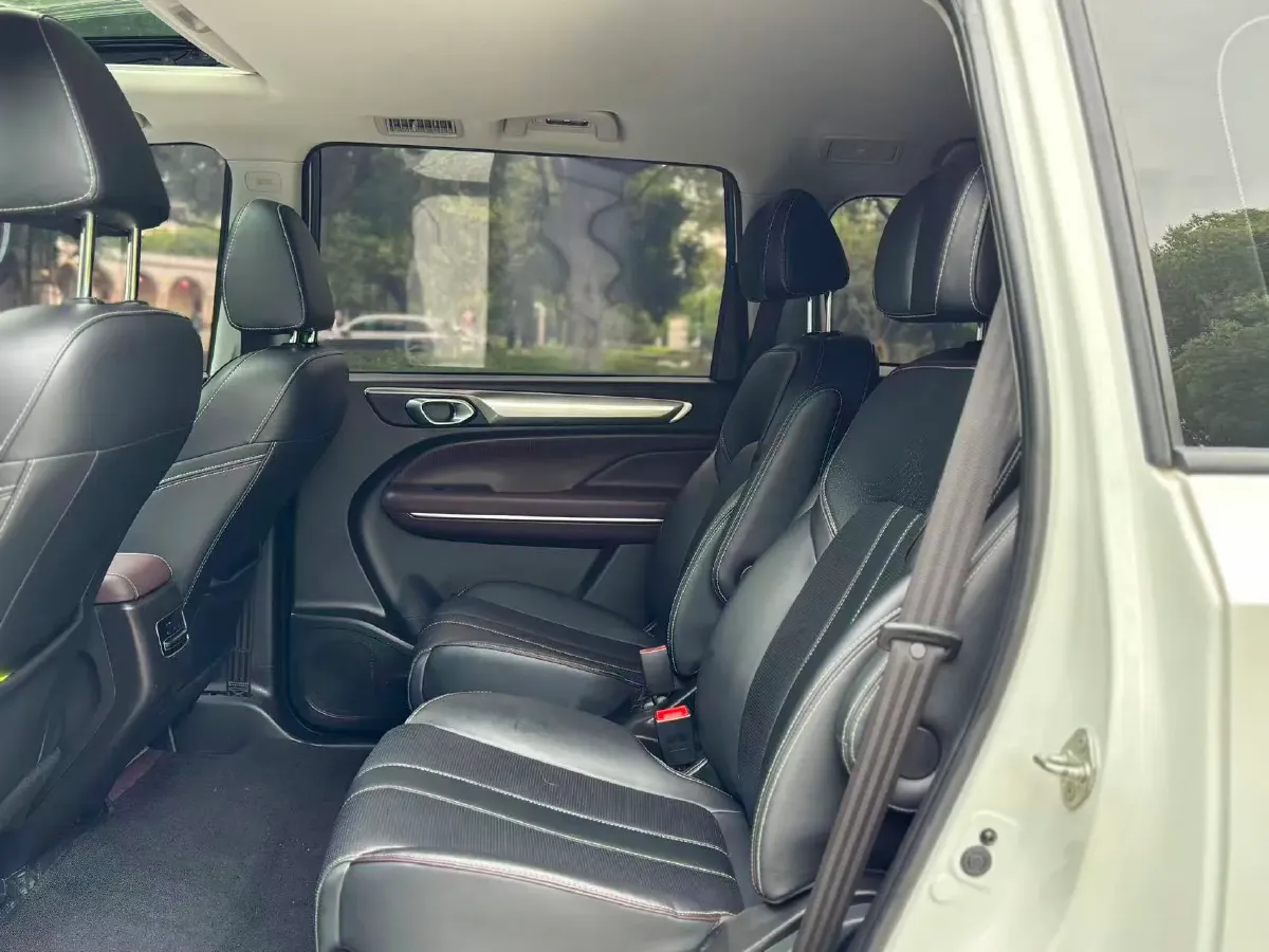 2023 GAC Trumpchi M6 1.5T 177HP L4 7DCT,autocango,china used car exporter,china ev exporter,chinese used car exporter,chinese used ev exporter