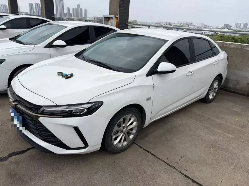 2023 Chevrolet Monza 1.5L 113HP L4 6DCT,autocango,china used car exporter,china ev exporter,chinese used car exporter,chinese used ev exporter