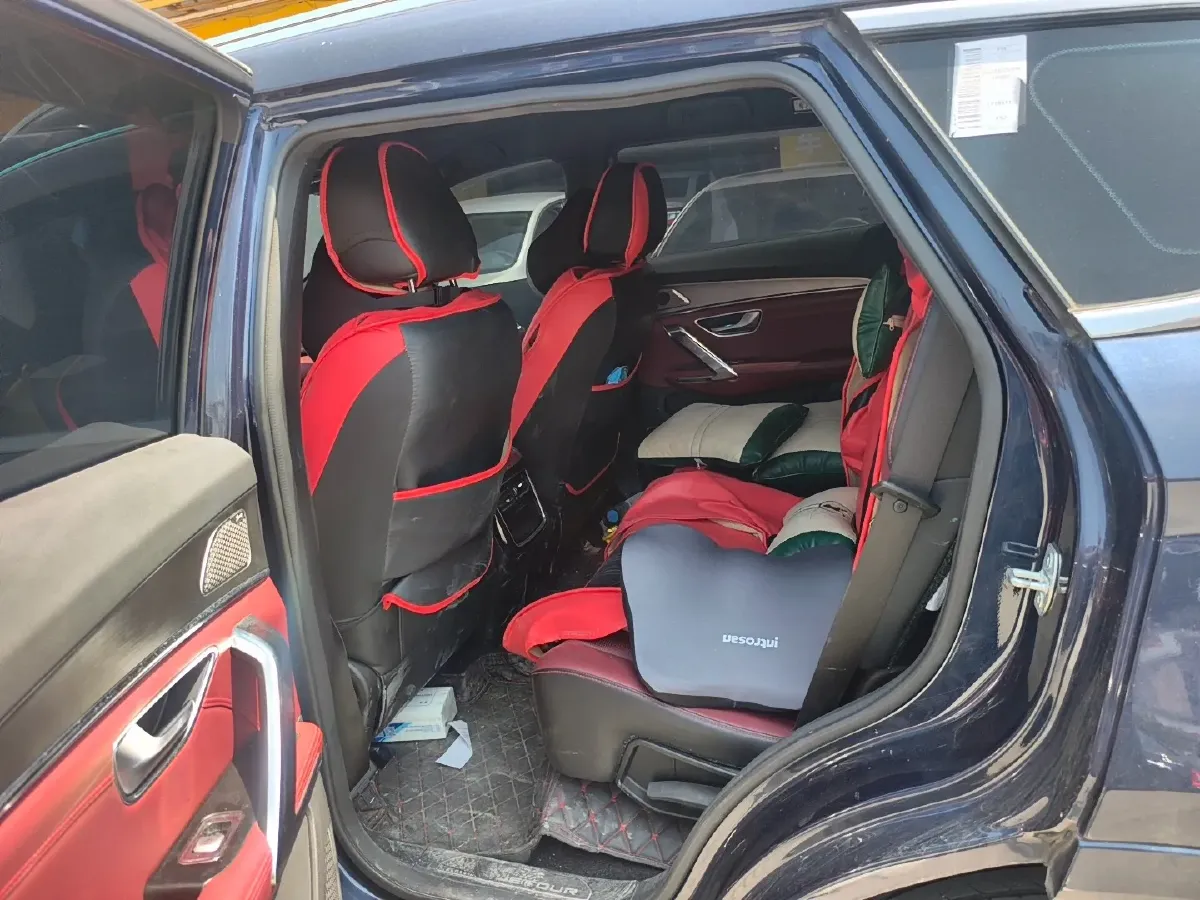 2019 Jetour X70S 1.5T 156HP L4 6DCT,autocango,china used car exporter,china ev exporter,chinese used car exporter,chinese used ev exporter