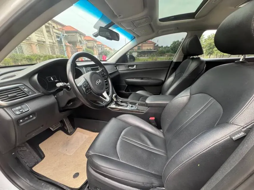 2016 Kia K5 2.0L 161HP L4 6AT,autocango,china used car exporter,china ev exporter,chinese used car exporter,chinese used ev exporter