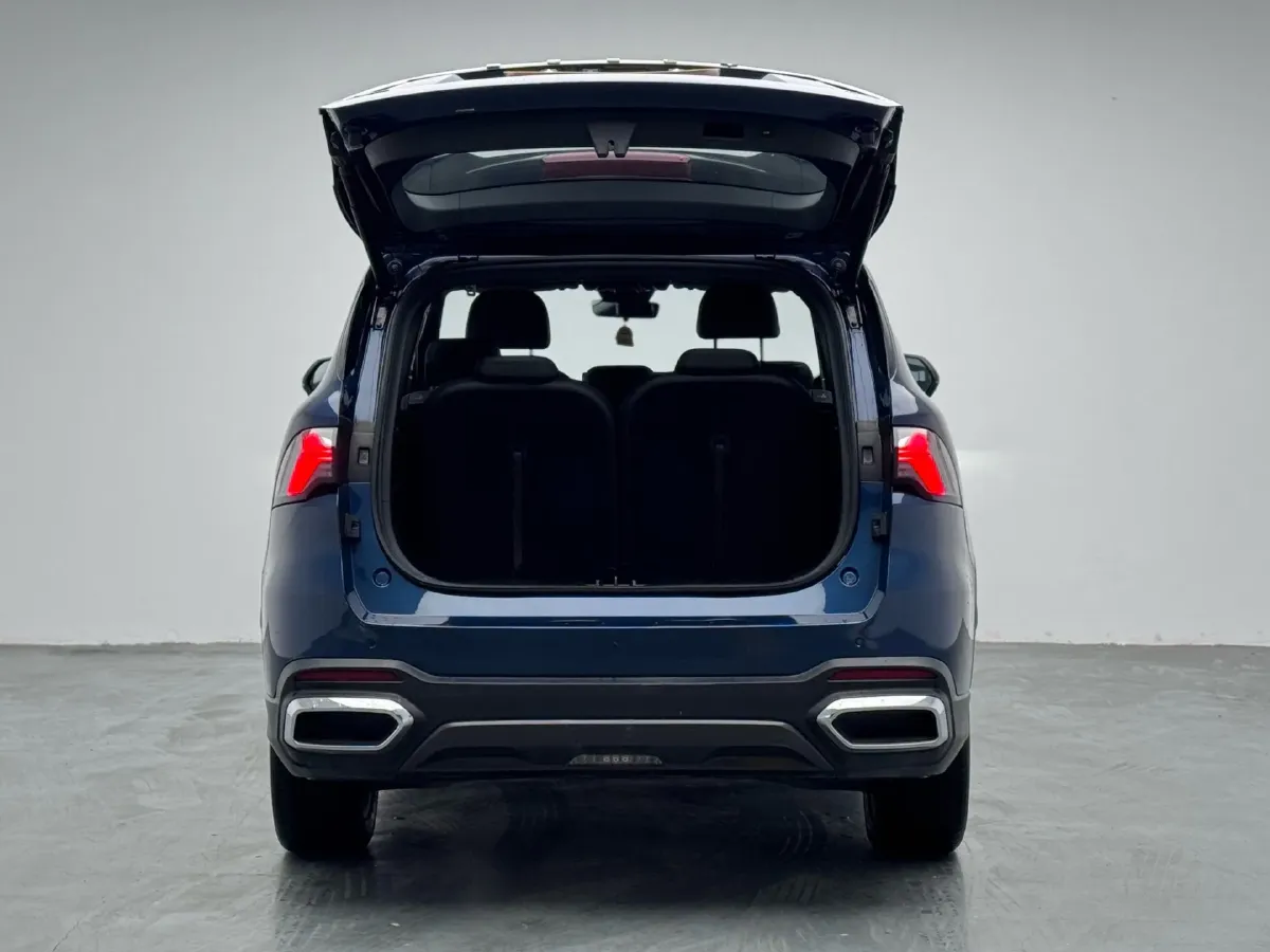 2023 Geely Okavango L 2.0T 218HP L4 7DCT,autocango,china used car exporter,china ev exporter,chinese used car exporter,chinese used ev exporter