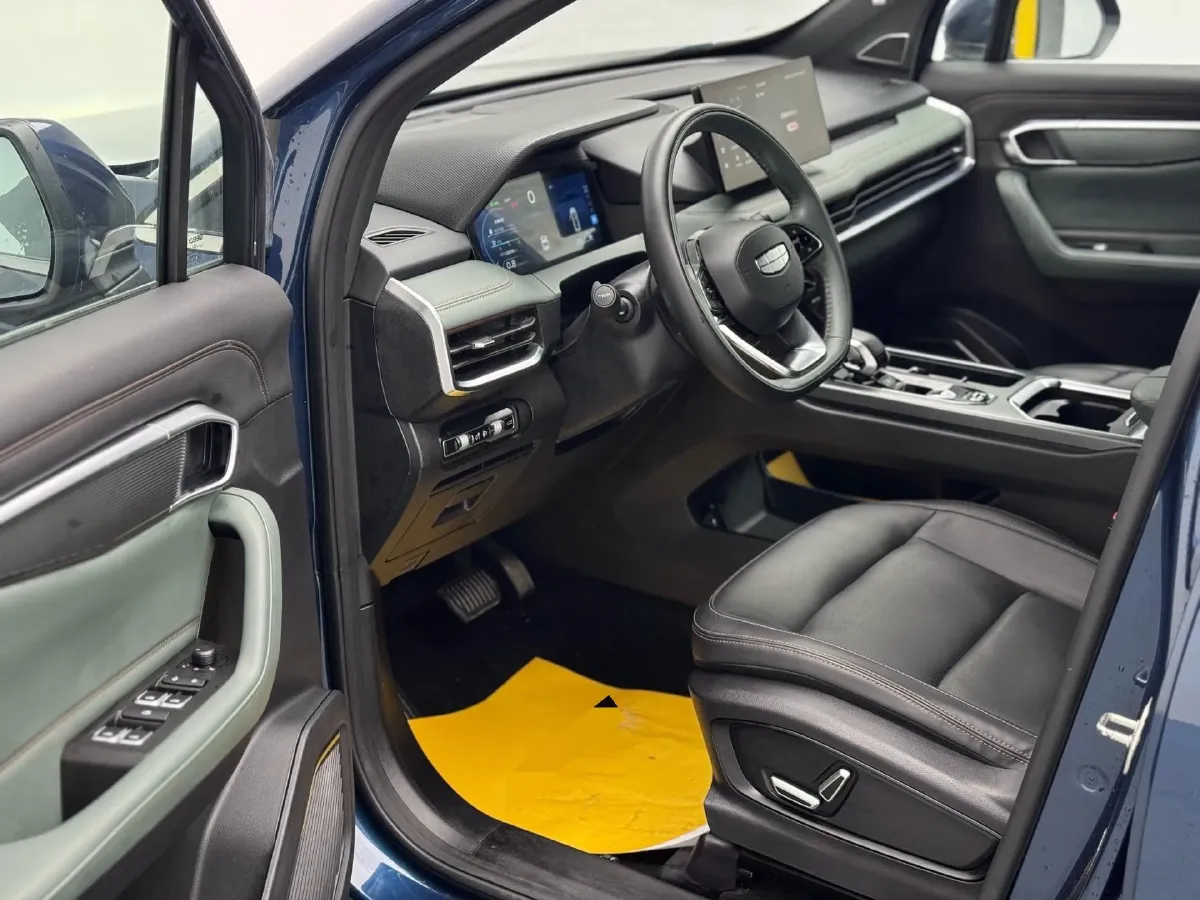 2023 Geely Okavango L 2.0T 218HP L4 7DCT,autocango,china used car exporter,china ev exporter,chinese used car exporter,chinese used ev exporter