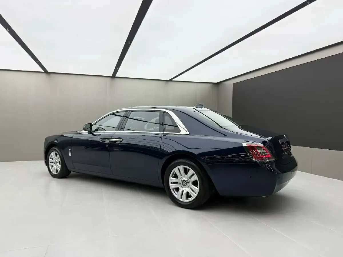 2021 Rolls-Royce Ghost 6.7T 571HP V12 8AT,autocango,china used car exporter,china ev exporter,chinese used car exporter,chinese used ev exporter