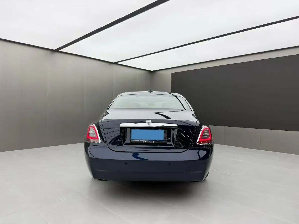 2021 Rolls-Royce Ghost 6.7T 571HP V12 8AT,autocango,china used car exporter,china ev exporter,chinese used car exporter,chinese used ev exporter