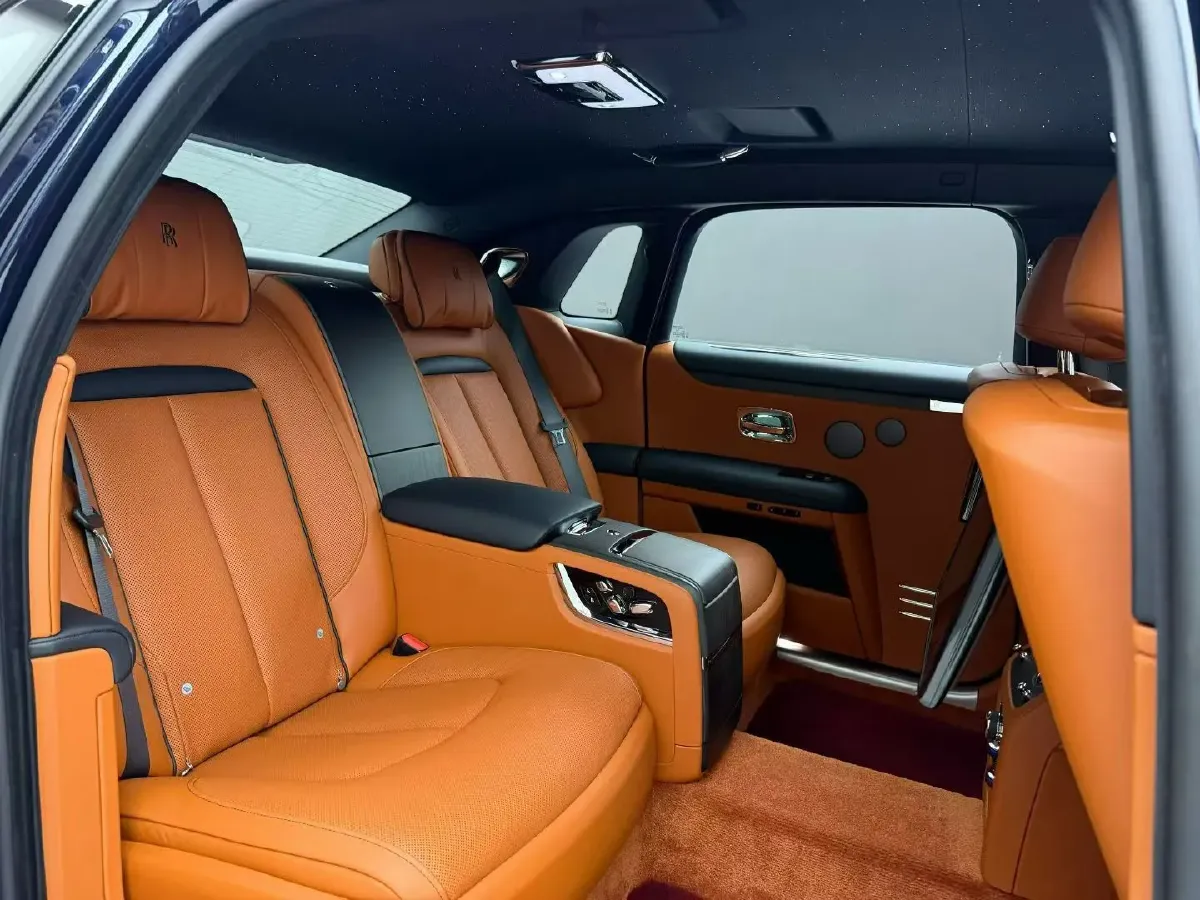 2021 Rolls-Royce Ghost 6.7T 571HP V12 8AT,autocango,china used car exporter,china ev exporter,chinese used car exporter,chinese used ev exporter