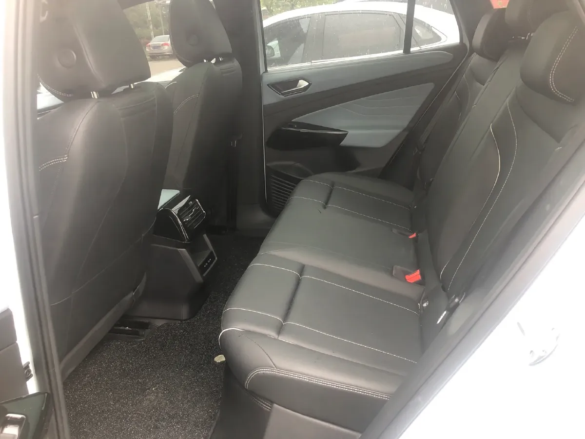 2023 Volkswagen ID.4 X BEV 52.8KWH,autocango,china used car exporter,china ev exporter,chinese used car exporter,chinese used ev exporter