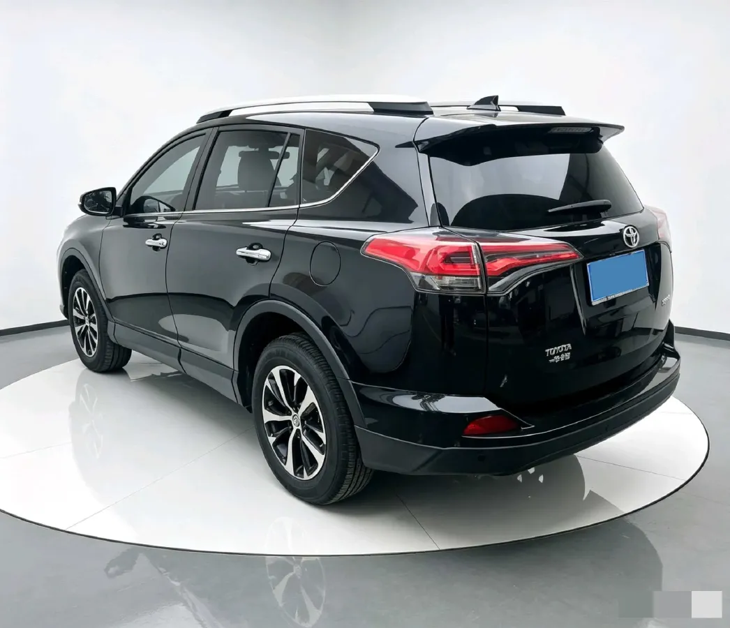 2019 Toyota RAV4 2.0L 151HP L4 CVT,autocango,china used car exporter,china ev exporter,chinese used car exporter,chinese used ev exporter