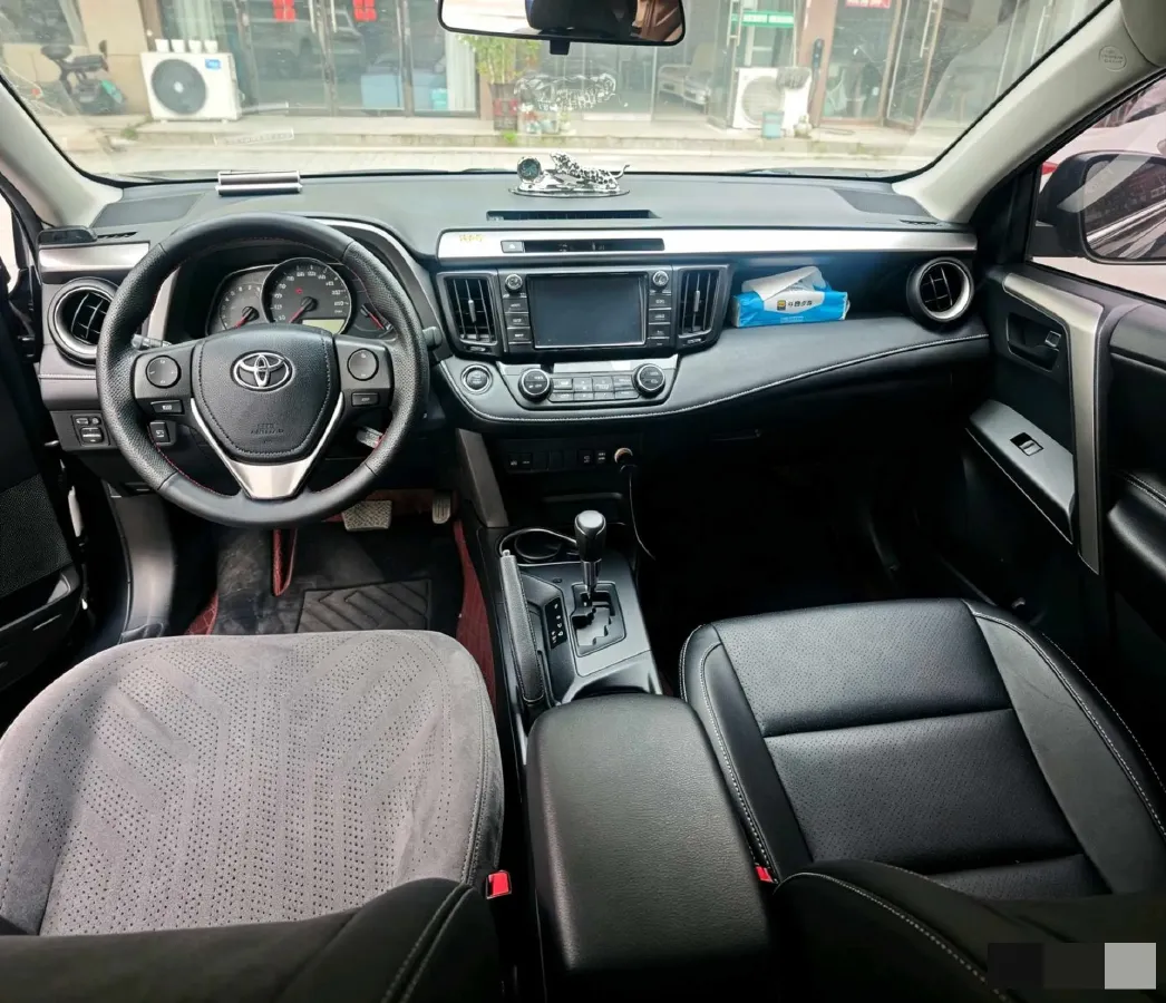 2019 Toyota RAV4 2.0L 151HP L4 CVT,autocango,china used car exporter,china ev exporter,chinese used car exporter,chinese used ev exporter