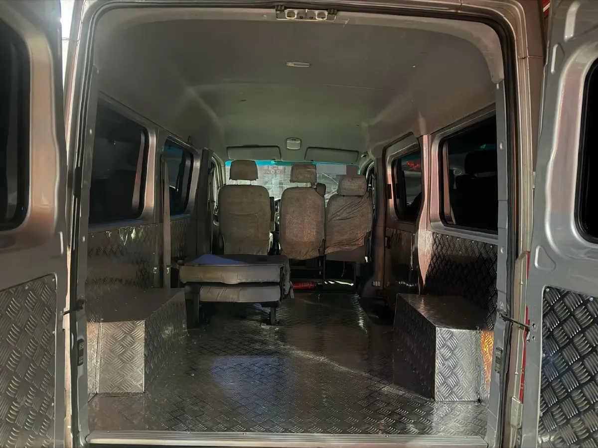 2019 JMC YuHu 5 2.0T 142HP L4 6MT,autocango,china used car exporter,china ev exporter,chinese used car exporter,chinese used ev exporter