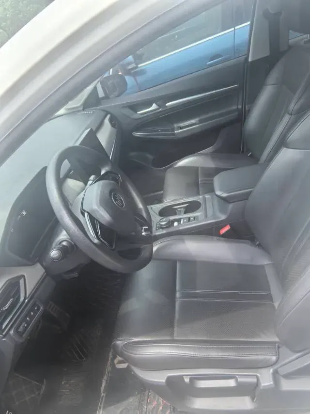 2021 Weltmeister E.5 BEV 49.92KWH,autocango,china used car exporter,china ev exporter,chinese used car exporter,chinese used ev exporter