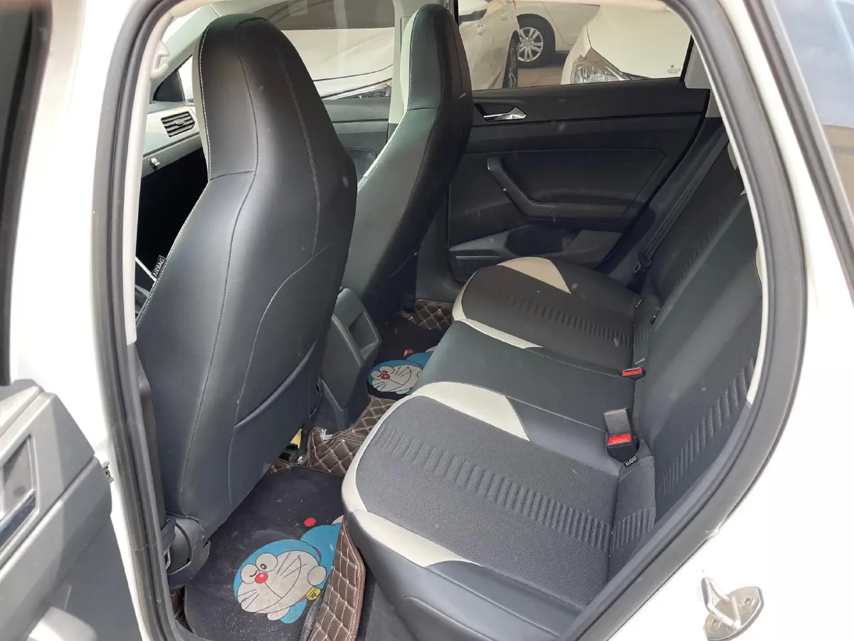 2021 Haval H6 1.5T 169HP L4 7DCT,autocango,china used car exporter,china ev exporter,chinese used car exporter,chinese used ev exporter